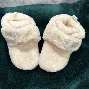 BearPaw Cream Fuzzy Baby Boots